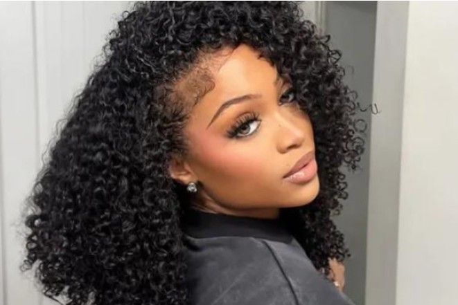 From Comfort to Style: Comparing OhMyPretty Half Wig vs V Part Wig